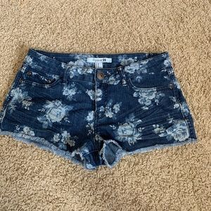 Floral denim jean shorts
